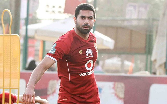 أحمد فتحي يوجه رسالة مؤثرة إلى جماهير النادي الأهلي