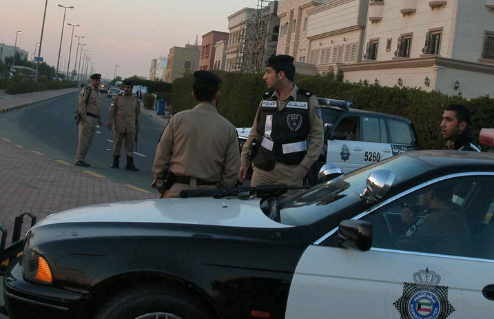 الكويت تعلن القبض على “عصابة سرقة” يقودها مواطن مصري