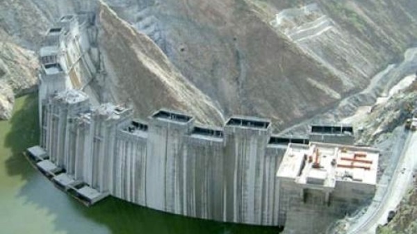 صحيفة أثيوبية تؤكد على تخزين المياه في سد النهضة خلال 5 سنوات.. والخارجية المصرية ترد