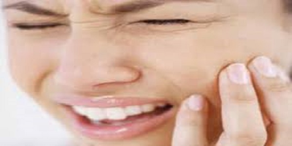 نصائح هامة لحماية أسنانك من التسوس وللتخلص من آلام اللثة