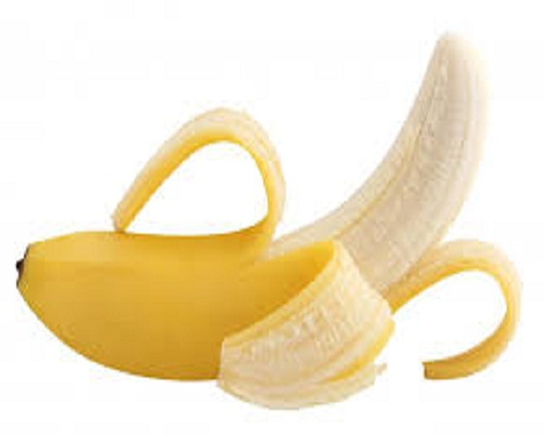 خمس فوائد لتناول الموز قبل النوم