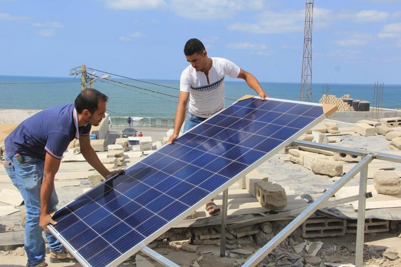التعليم.. تدريس إنتاج الطاقة الشمسية لطلاب أسوان لأول مرة في مصر