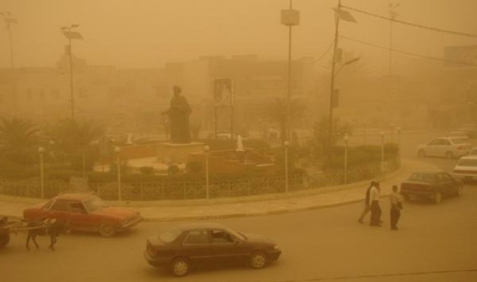 عاصفة ترابية وطقس ملبد بالغيوم على إحدى المحافظات المصرية