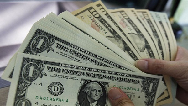 “المالية”: استمرار تثبيت سعر الدولار الجمركي خلال مايو عند 16 جنيها