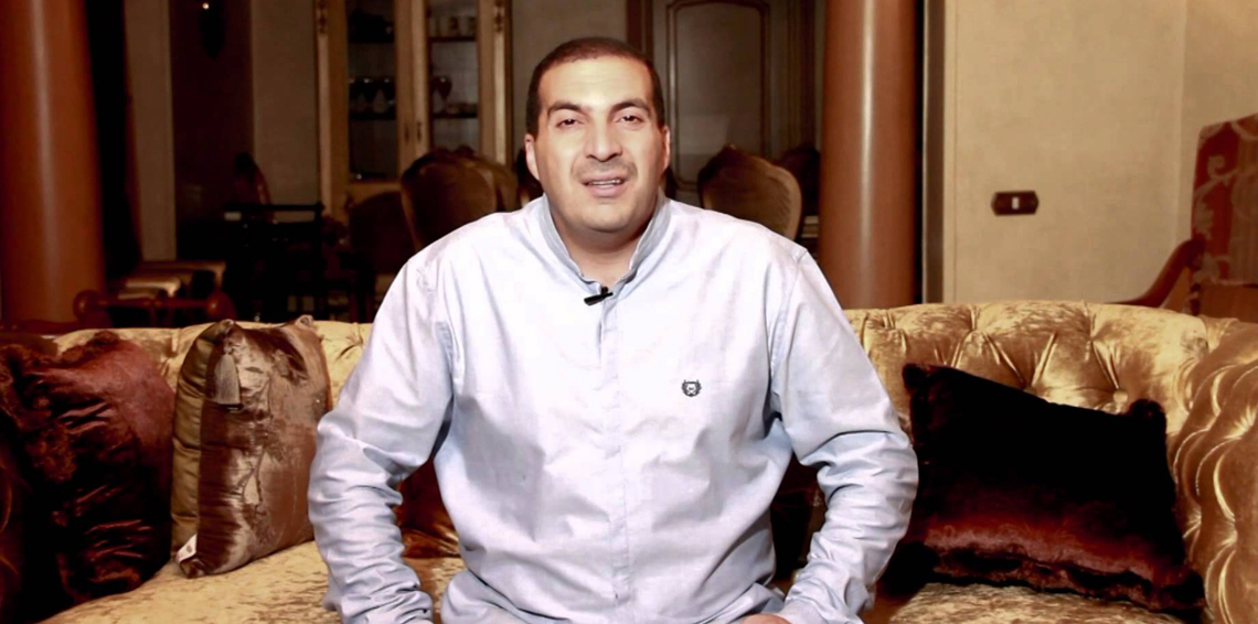 مفاجأة.. عمرو خالد يعتذز رسميًا: “أنا أسف.. ربنا يسامحني”