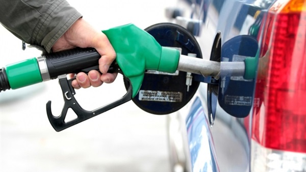 رسميًا.. الحكومة تعلن موعد الزيادة القادمة والأخيرة في أسعار البنزين والوقود