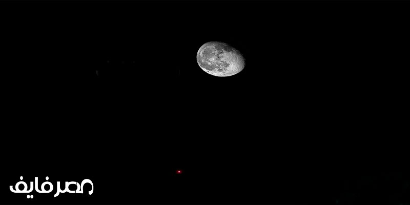شاهد الليلة في سماء الوطن العربي إقتران القمر الأحدب بكوكب المريخ