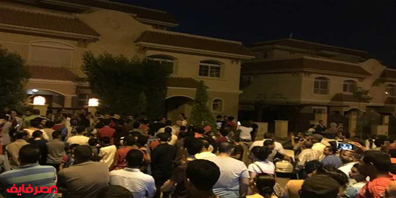 تجمع العشرات حول منزل محمد صلاح والحماية المدنية توضح حقيقة فض التجمهر