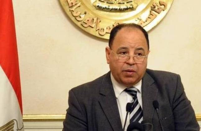 قرار وزاري  هام وعاجل من وزير المالية بشأن القبض على رئيس مصلحة الجمارك.. والتنفيذ فوراً