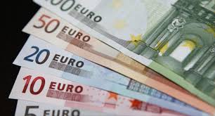 سعر اليورو اليوم السبت الموافق 15-9-2018 في السوق المصري والسوق السوداء