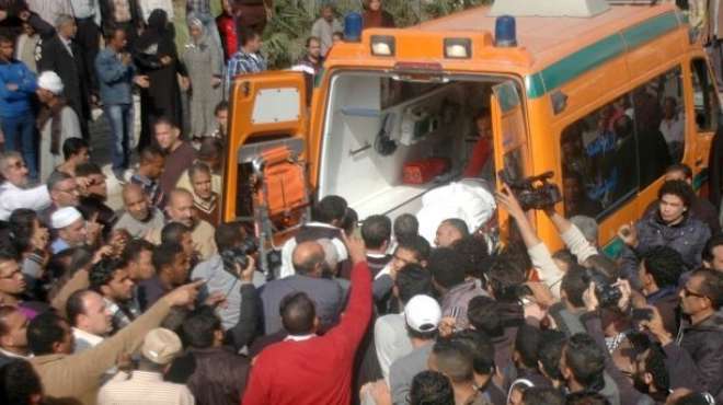 صحيفة كويتية : سائق تاكسي بالكويت يلقي جثة مواطن مصري أمام مستشفى ويهرب