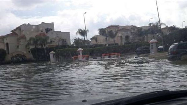 عاجل.. أول بيان رسمي للحكومة حول تعرض القاهرة الكبرى لسيول شديدة بعد ساعات