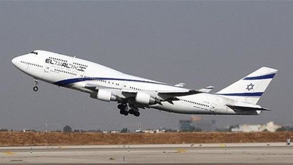 انفجار في طائرة رئيس وزراء إسرائيل منذ قليل.. وقناة عبرية تكشف التفاصيل وحجم الخسائر