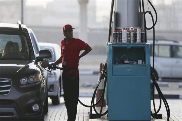 «وزارة البترول»: توضح حقيقة الأسعار المتداولة للوقود على مواقع التواصل الاجتماعي