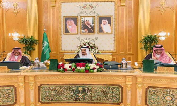 مجلس الوزراء السعودي يقر نظام الإقامة المميزة بدون “كفيل”.. تعرف على الشروط والتفاصيل