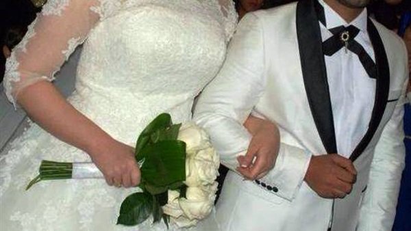 “السر في الأكل”.. الأمن يكشف تفاصيل وفاة عروسين ليلة زفافهما في سوهاج