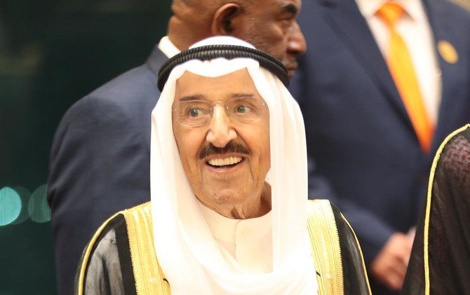 حاكم الكويت الشيخ صباح الأحمد يعود إلي بلاده بعد رحلة علاجية