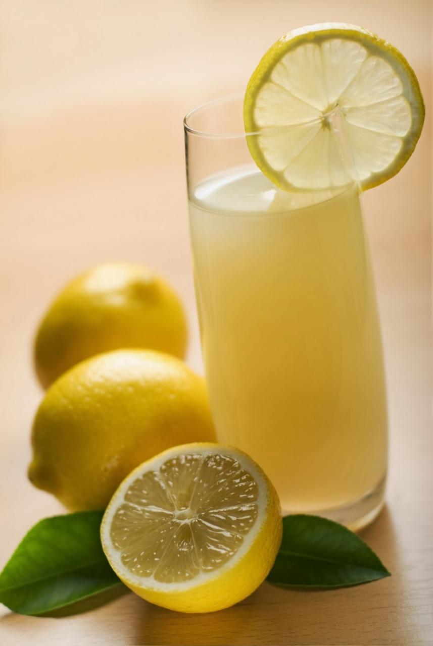 فوائد شرب عصير الليمون لطفلك