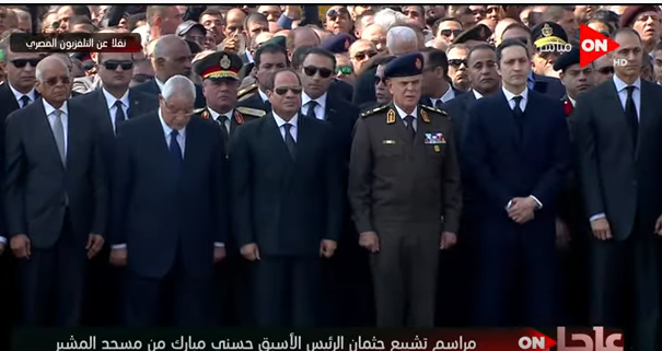 بالفيديو| تغطية كاملة.. جنازة مبارك بحضور السيسي وكبار رجال الدولة