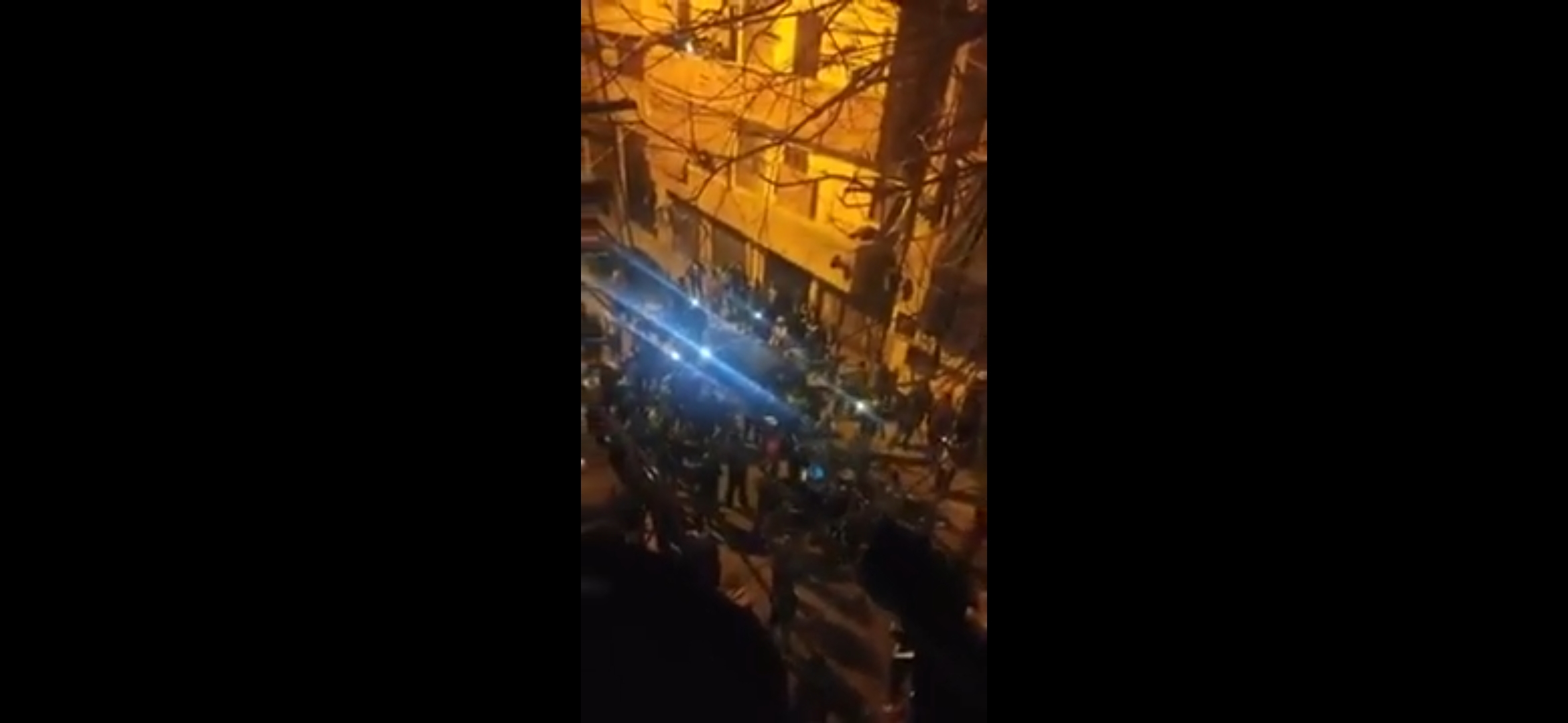 بالفيديو.. مسيرة ضد كورونا في الإسكندرية..ما بين السخرية ومطالب بفرض حظر التجوال