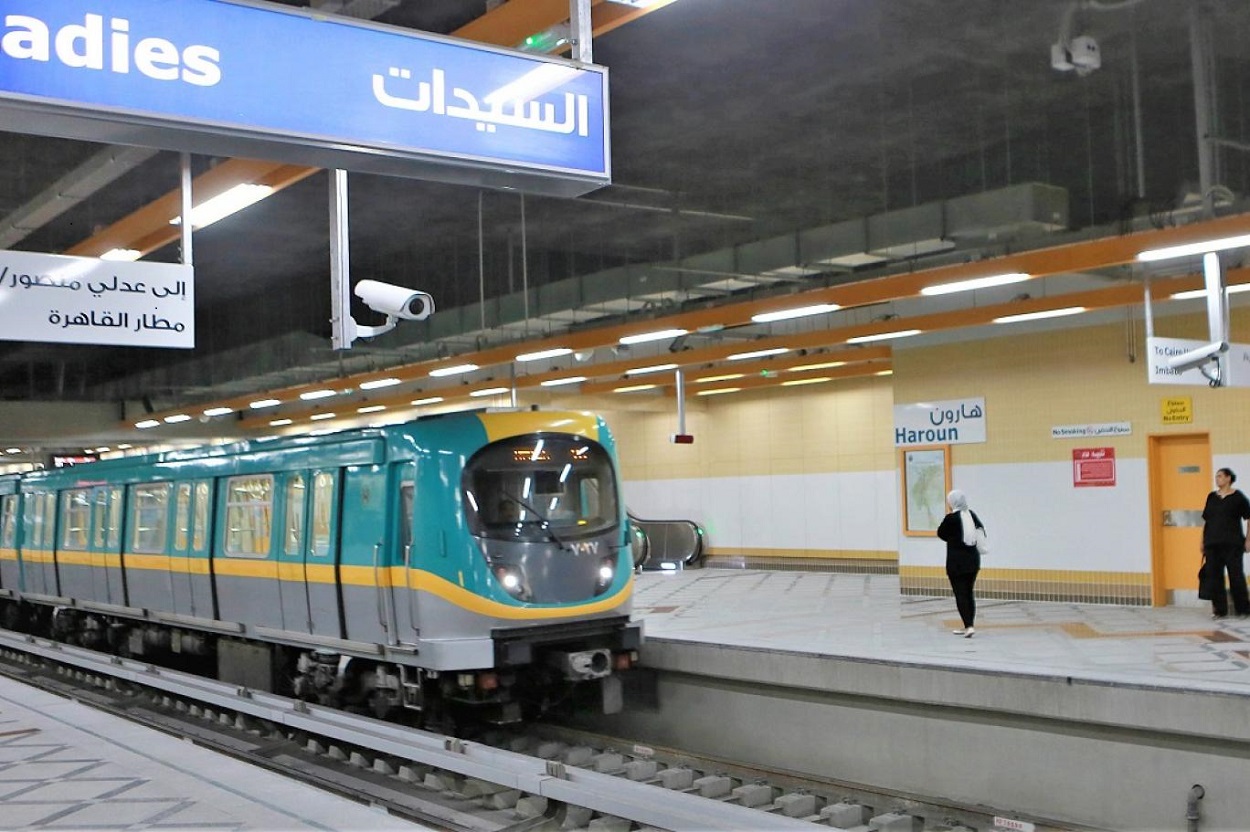 تغير مواعيد تشغيل مترو الأنفاق لتتناسب مع التعديلات الجديدة لحظر التجوال اليوم في مصر