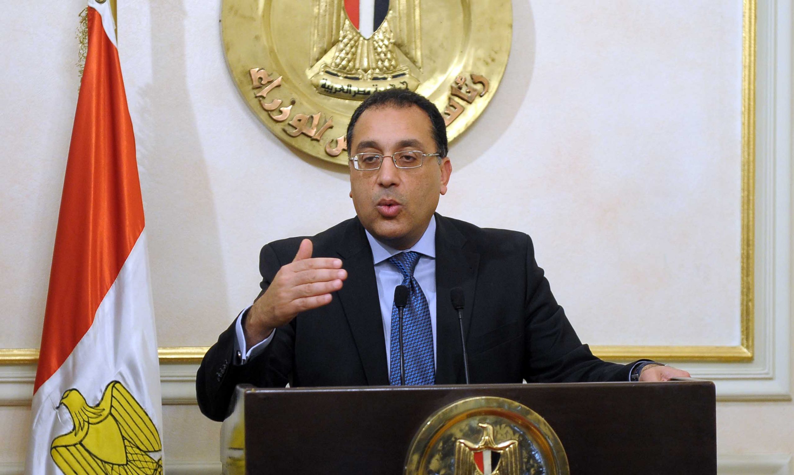 الحكومة المصرية تقرر إستمرار الفئات المستثناة من الحظر في القرارات الجديدة