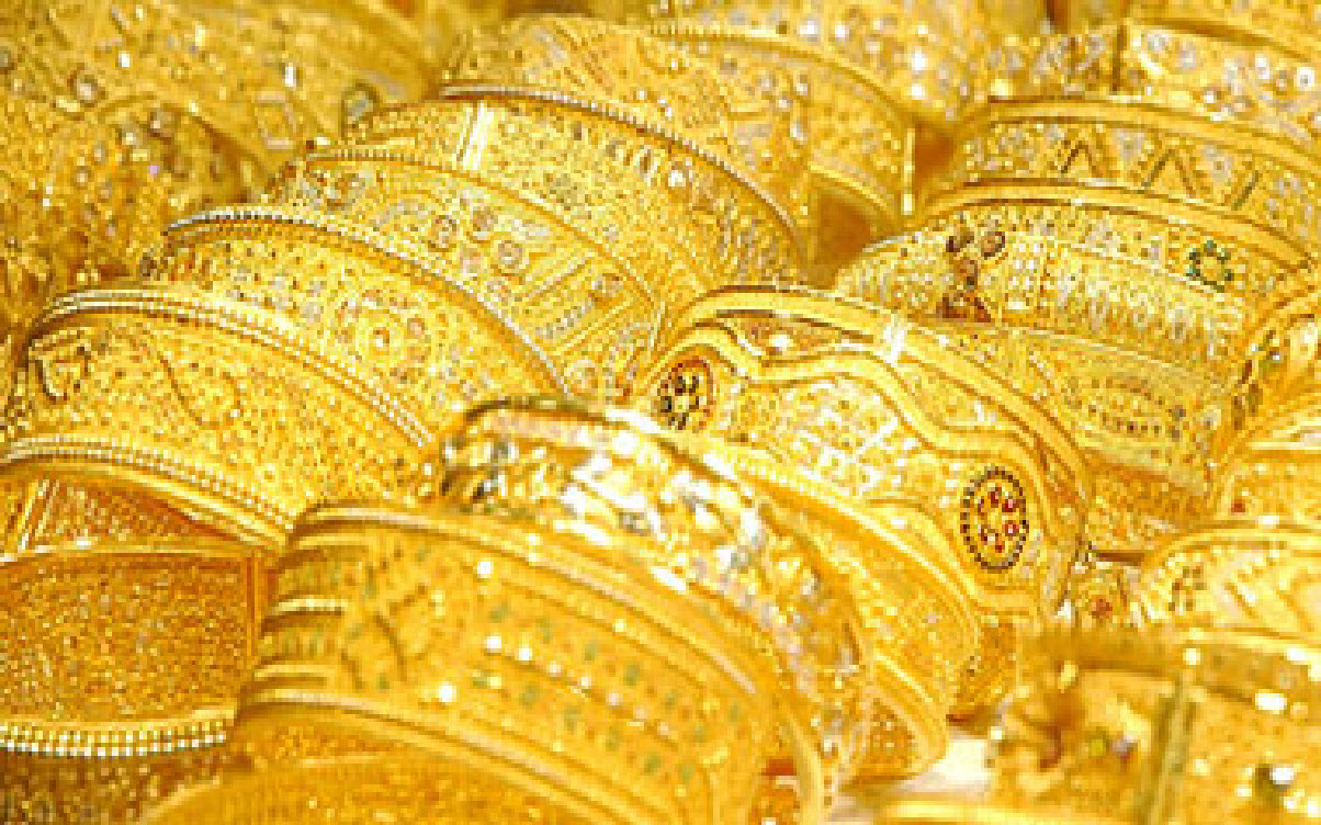 الذهب يهبط لأدنى مستوى له منذ أيام وينخفض بمقدار 40 جنيه للجرام والخبراء فرصة لزيادة عمليات الشراء