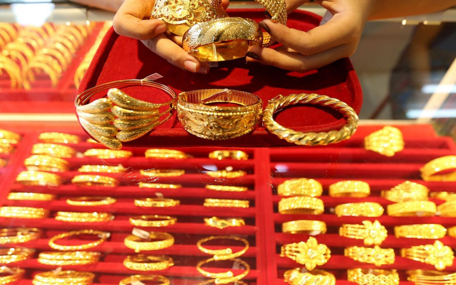 انخفاض سعر الذهب في مصر اليوم 16-3-2021