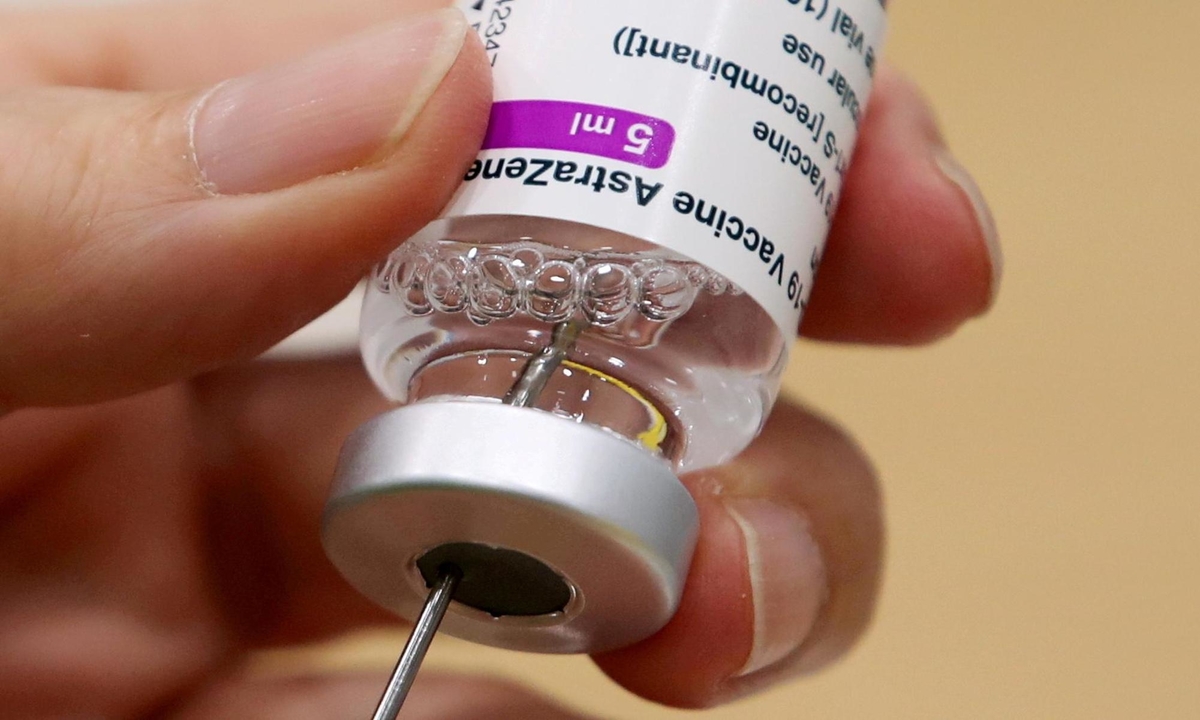 وزارة الصحة تعلن عن توفير اللقاحين المعتمدان عالميًا للمسافرين للخارج