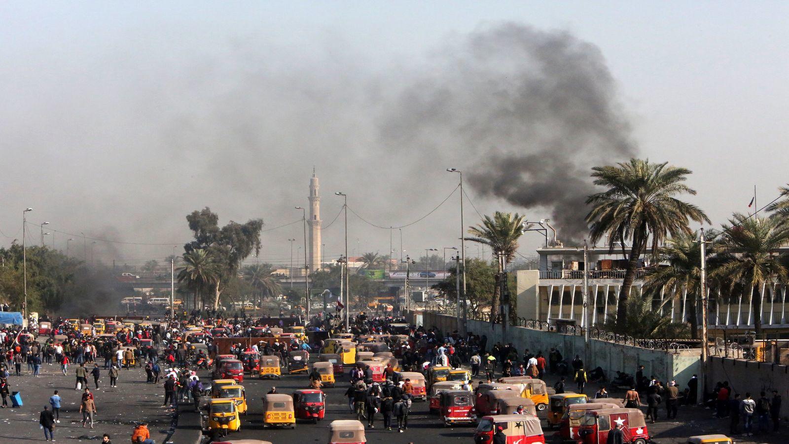 إطلاق صاروخين قرب السفارة الأمريكية في المنطقة الخضراء ببغداد