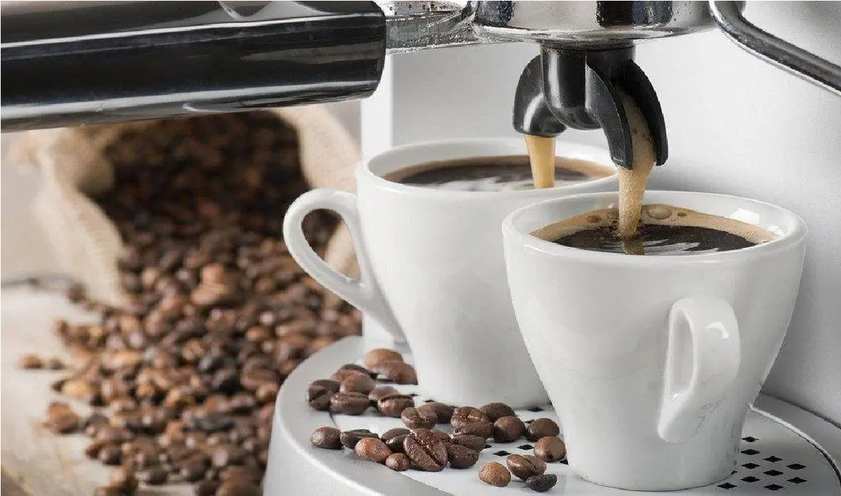 السلطات الإيطالية تفرض غرامة على مقهى والسبب فنجان قهوة