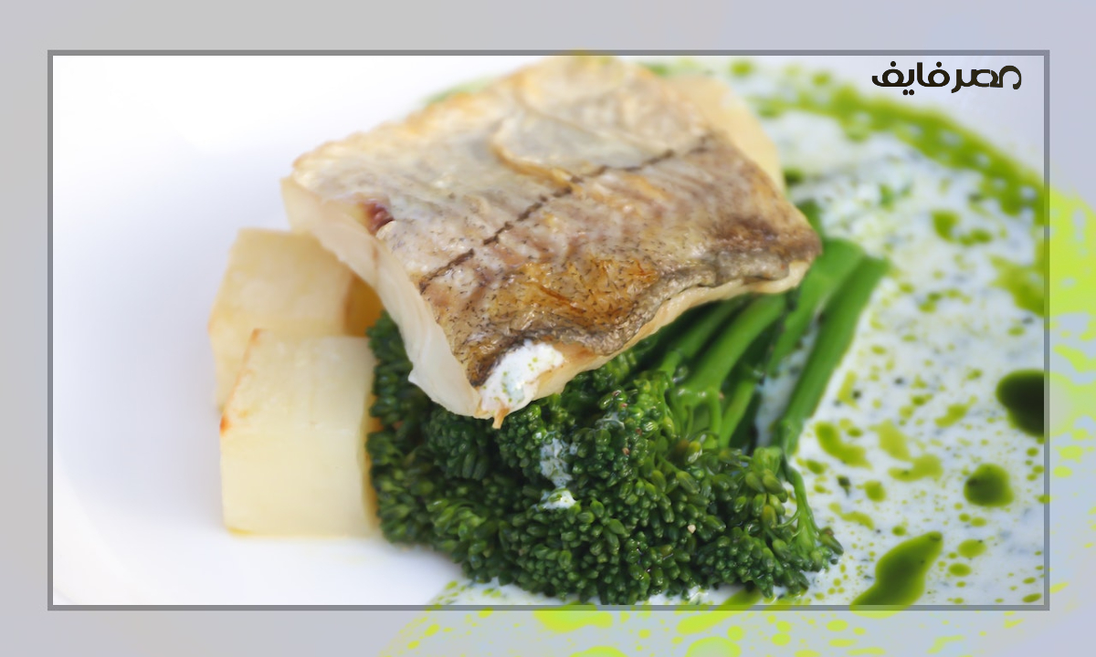 ما هي فوائد السمك الغذائية في نظام غذائي صحي لتقوية الجسم؟