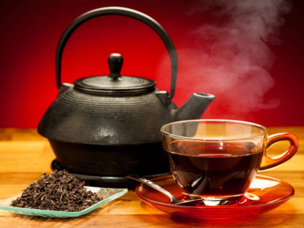 ما هي الفوائد الصحية للشاي الأسود؟