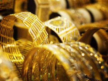 قفزة مفاجئة في سعر الذهب في التعاملات المسائية وعيار 21 يسجل مستوي قياسي جديد