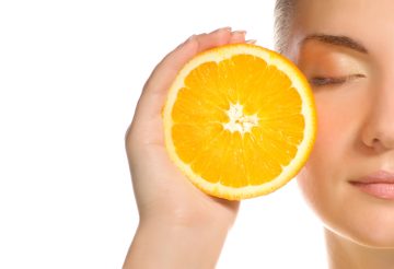 فوائد قشر البرتقال للجسم والشعر والبشرة