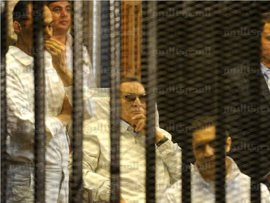 اليوم نظر الدعوى للافراج عن مبارك ونجليه