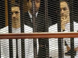 تأجيل محاكمة جمال وعلاء مبارك في قضية التلاعب بالبورصة